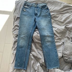 Abercrombie & Fitch Mom Jeans